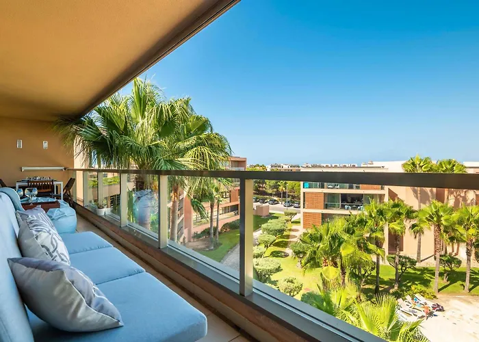 Salgados Paradise 기아